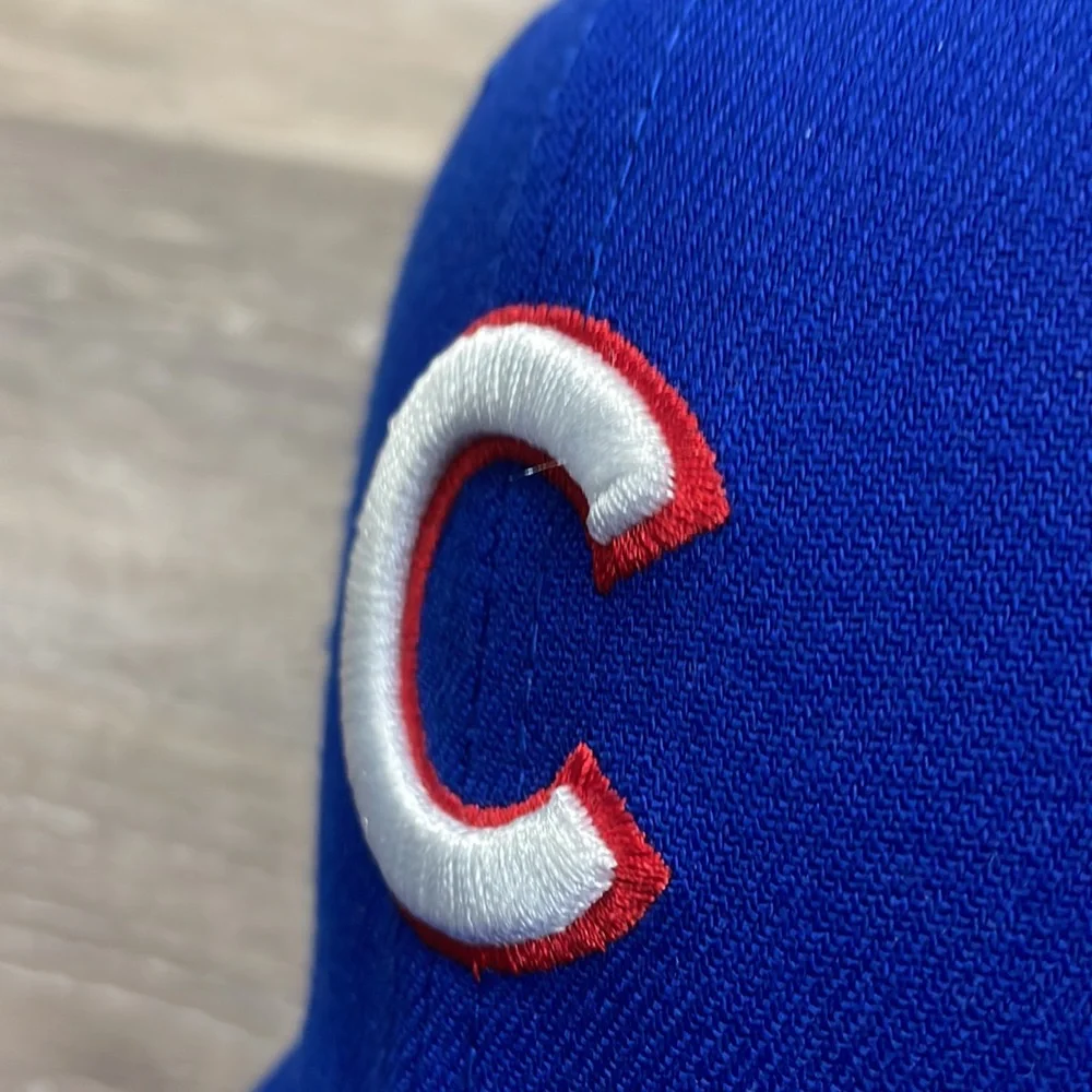 New Era Genuine Merchandise Chicago Cubs 39Thirty Flex Fit Size M/L